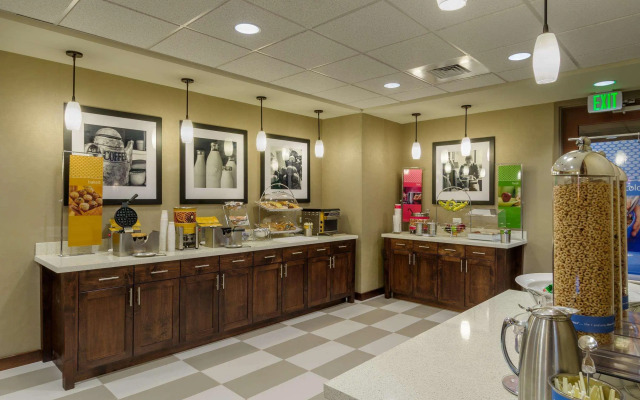 Hampton Inn & Suites Portland/Vancouver