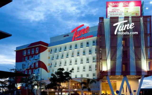 Tune Hotel - Danga Bay, Johor