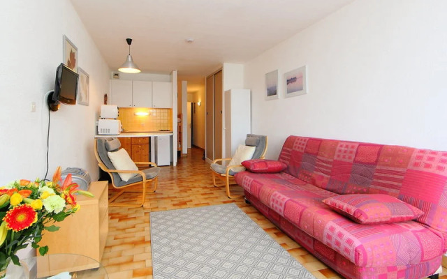 Les Ambassades Du Soleil - Inh 31397