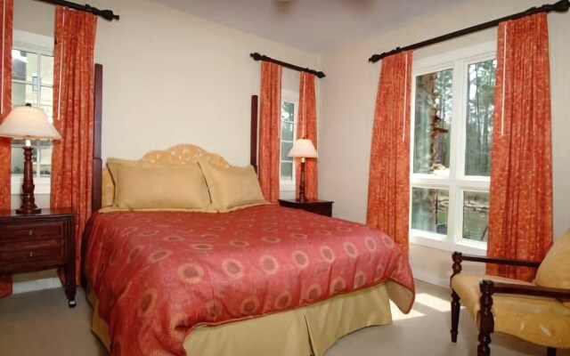 Laterra Condominium