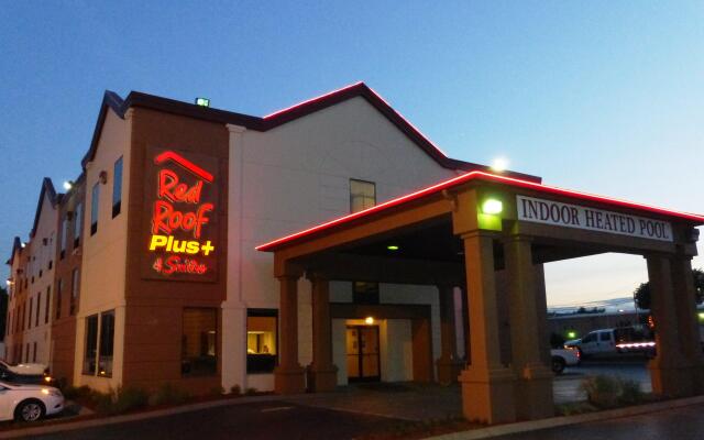 Red Roof Inn PLUS+ & Suites Chattanooga - Downtown