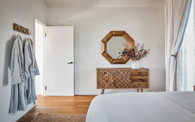 99 Acres Bangalow Retreat