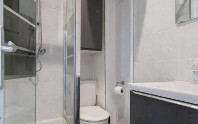 Appartement les pieds dans le sable, vue mer