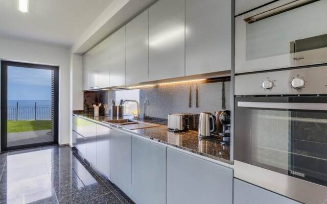 Mango in Funchal With 2 Bedrooms and 2 Bathrooms