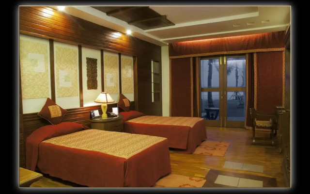 Sunny Paradise Resort