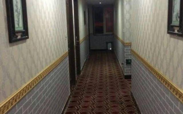 Zhehang Holiday Hotel