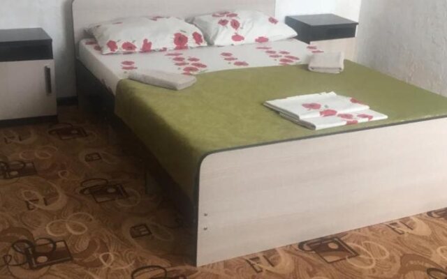 Hotel Tri Bogatyrya