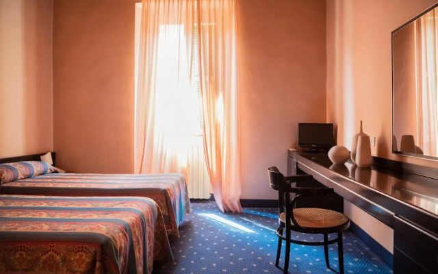 Hotel Milano Pool & Garden