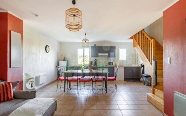 SARLAT, Apptmt T3 résidence CLIM PISCINE PARKING