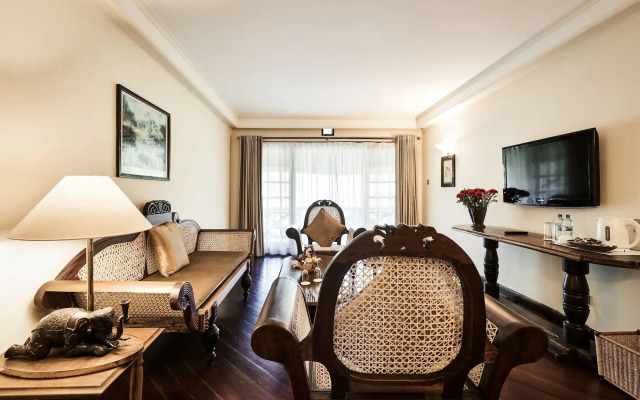 Safari Park Hotel And Casino