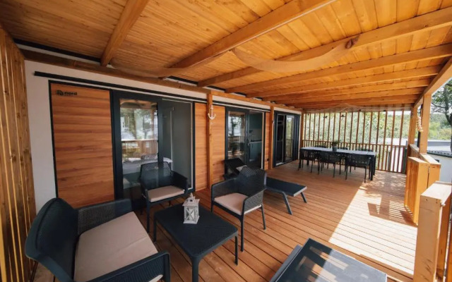 MOBILE HOMES SELCE - Lighthouse