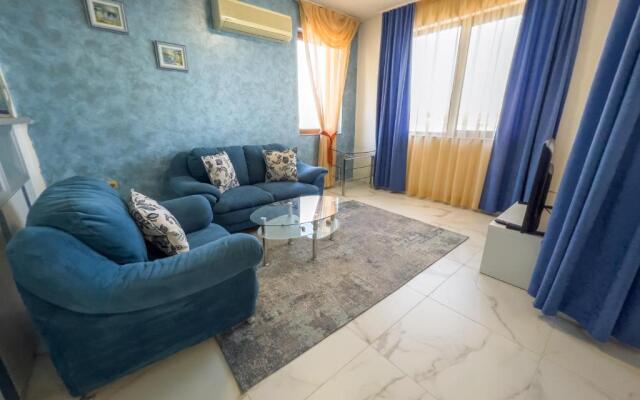 Sozopol Apartment with Sea View