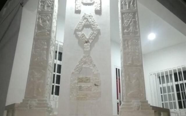 Mayab Suites Hotel