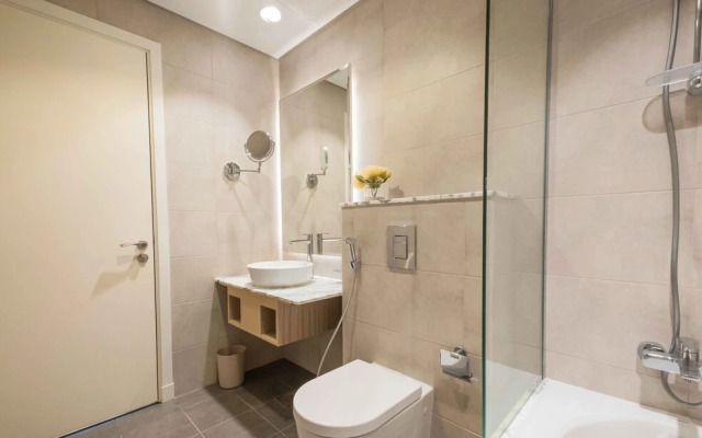 LUX The Paramount Sea View Suite