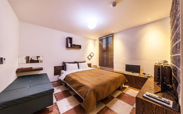 Hotel Mime