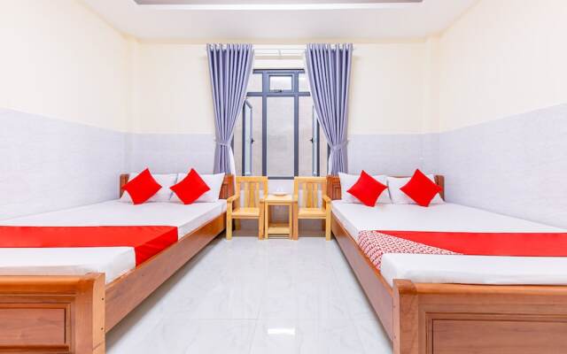 Son Lam Hotel by OYO Rooms