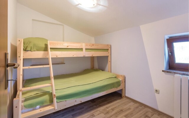 Beautiful Home in Pula With Wifi and 2 Bedrooms