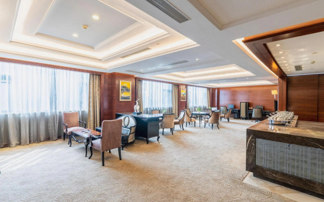 Rich Global Hotel