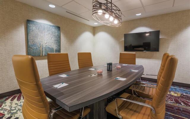 Homewood Suites by Hilton North Charleston
