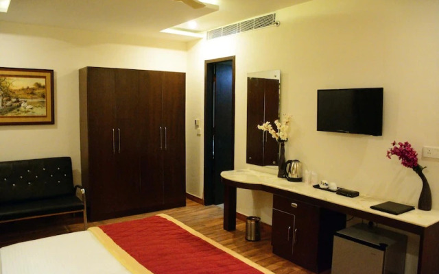 Ishanika Hotel