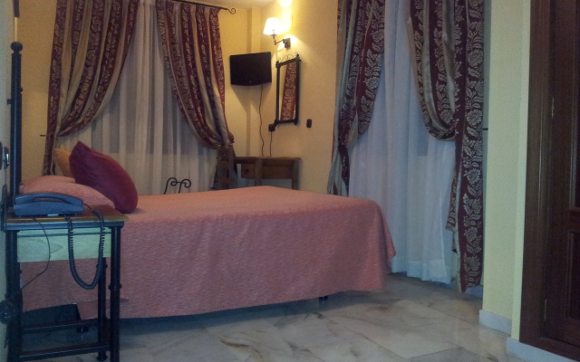 Averroes Hotel