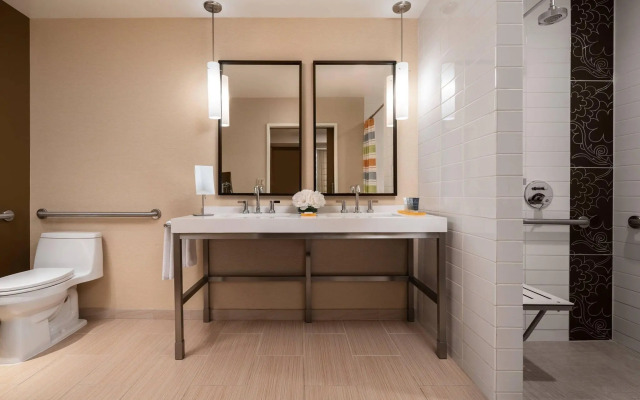 JW Marriott Los Angeles L.A. LIVE