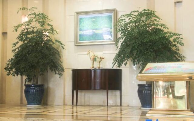 Yangjiang Minghao Hotel