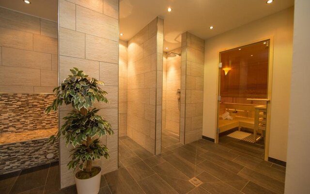 Silva Peak Residences