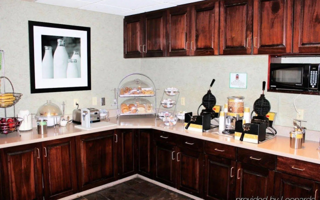 Hampton Inn & Suites Springdale