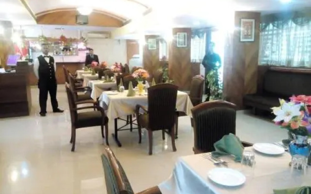 Hotel Silver Avenue