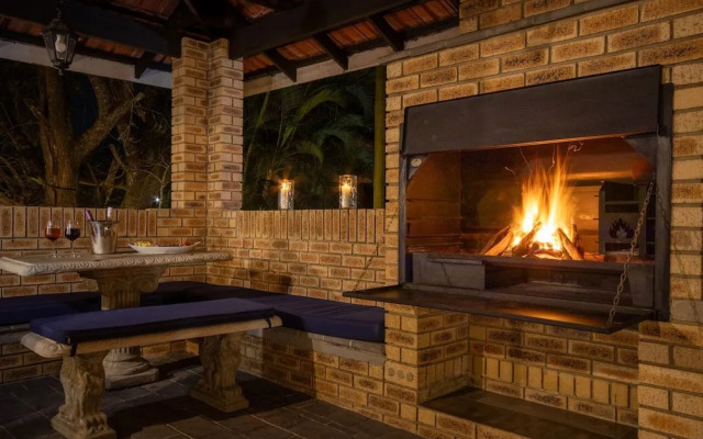 Hornbill Family Suites