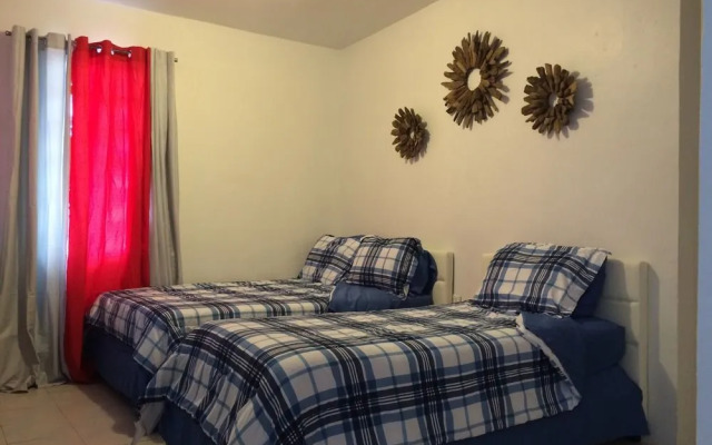 Coastal Express Inn & Suites #1 at 681 Ocean Drive