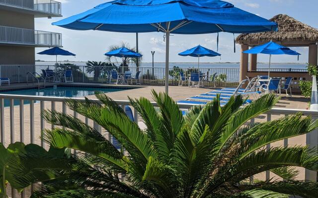 Best Western Navarre Waterfront