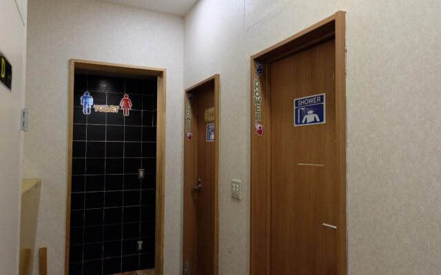 Sophiearth Hostel & Apartments