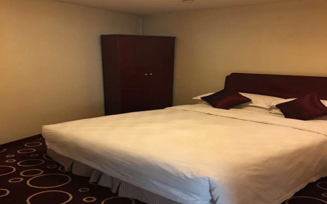 Spring Hotel