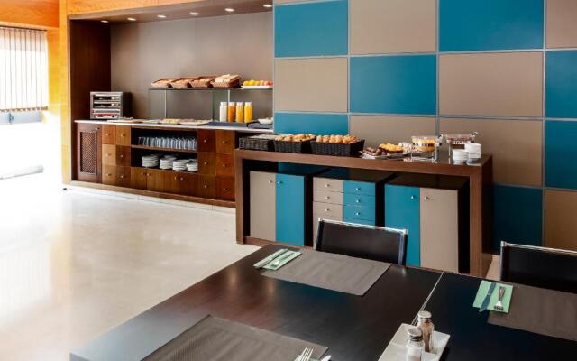 B&B Hotel Granada Estación