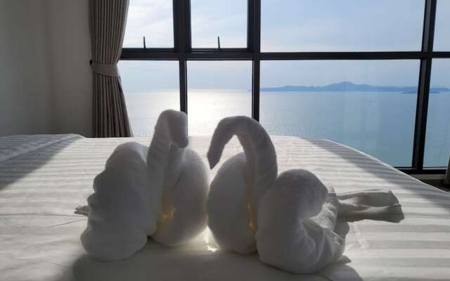 Sea view 253 The Base Central Pattaya