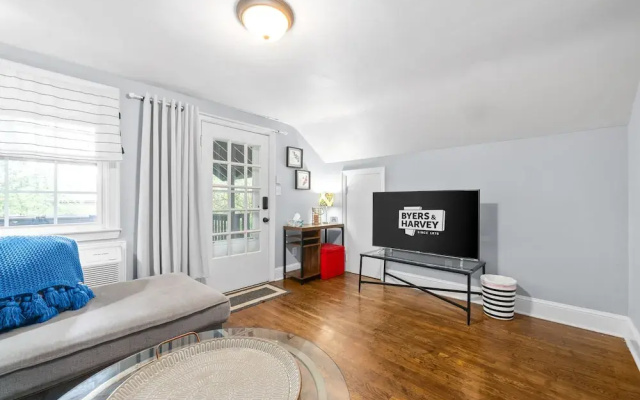 1BD 102 Madison Ter