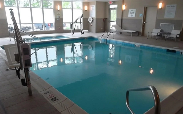 Holiday Inn Express Columbus - Easton