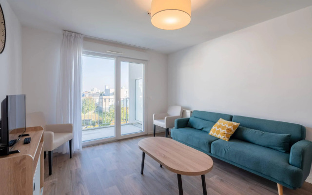 Quality Aparthotel Choisy Orly Airport