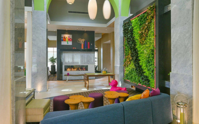 Hilton Garden Inn Raleigh /Crabtree Valley