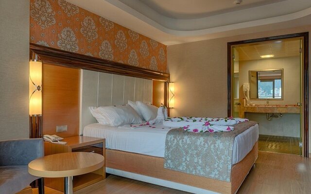 Golden Rock Beach Hotel - All Inclusive