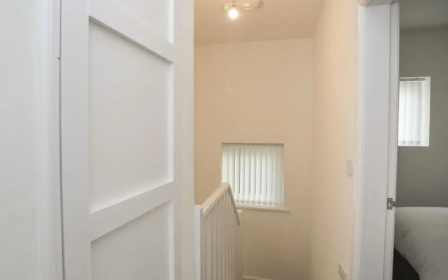 Port Apartment 2