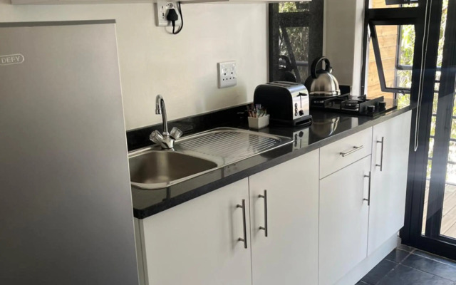 Vetho 1 Apartments OR Tambo Airport