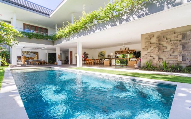 Alopa Villas