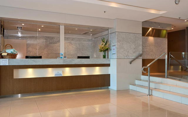 Grand Apartments