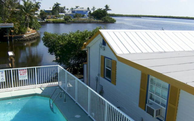 Pine Island Paradise Resort