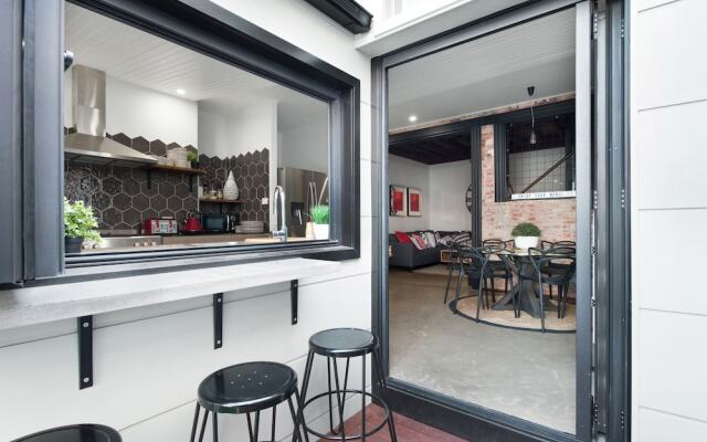 UNIQUE - New York Loft Style Townhouse