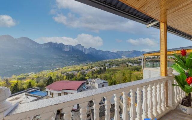 Yixia Resident Homestay, Enshi Grand Canyon