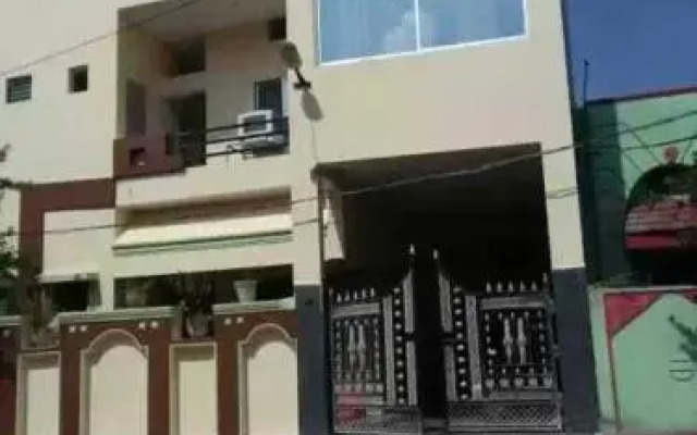 Aishwarya Girls Hostel